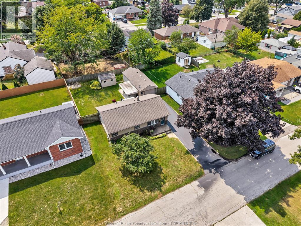 170 Superior Street, Lasalle, Ontario  N9J 1H3 - Photo 32 - 26021842