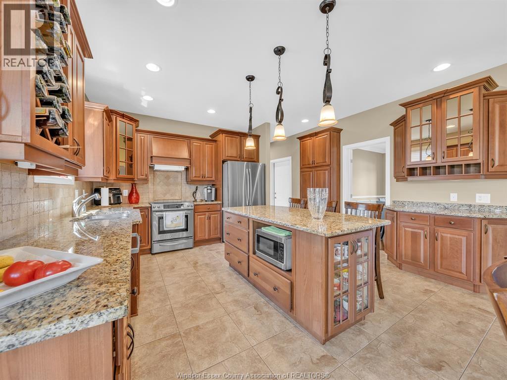 1049 Huntington Boulevard, Lakeshore, Ontario  N0R 1A0 - Photo 14 - 26021799