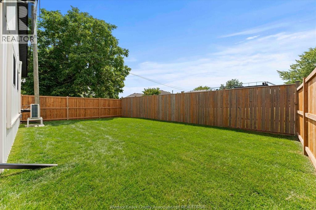 557 Elinor Street Unit# Unit B (Adu), Windsor, Ontario  N8P 1E3 - Photo 4 - 26021876