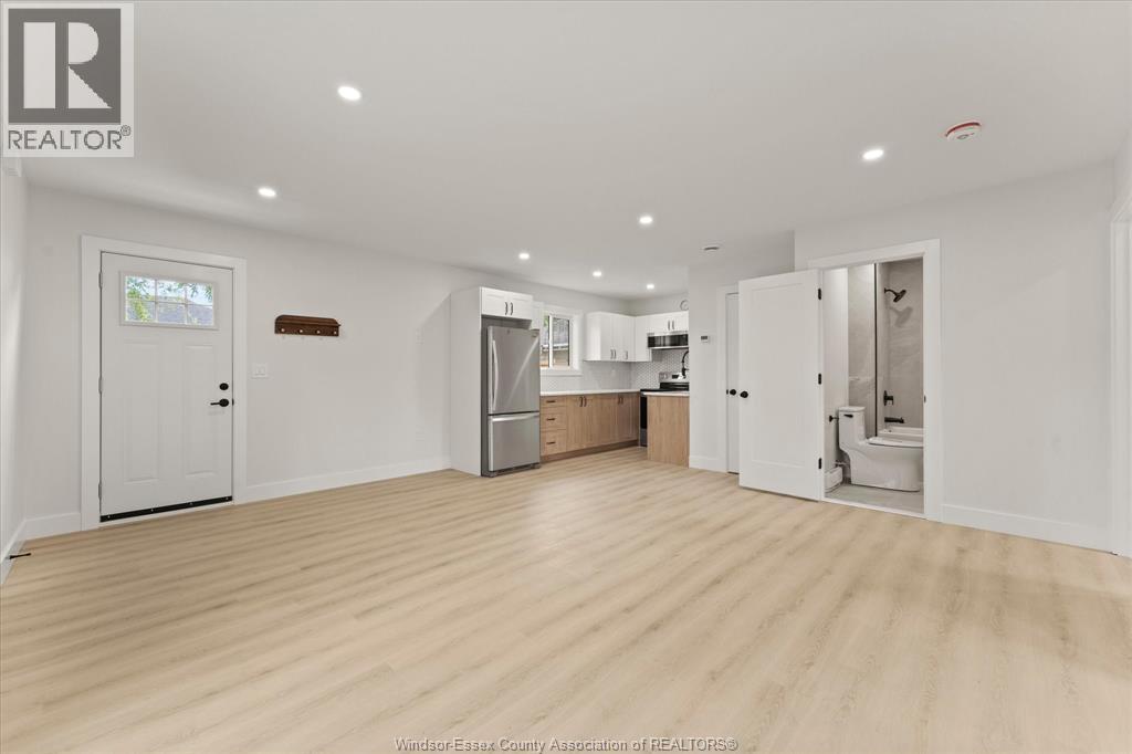 557 Elinor Street Unit# Unit B (Adu), Windsor, Ontario  N8P 1E3 - Photo 5 - 26021876