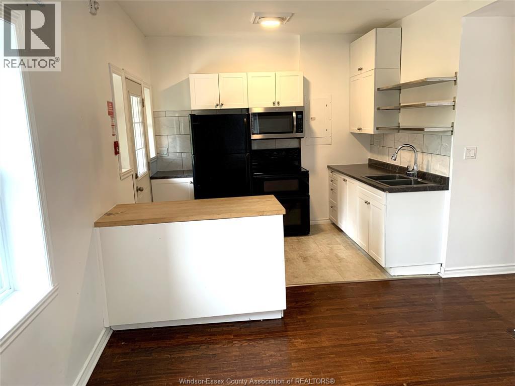 220 Erie Street West, Windsor, Ontario  N9A 6B5 - Photo 8 - 26021894