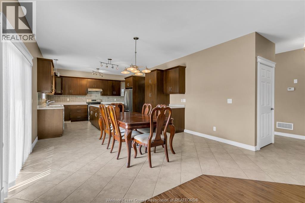 2259 St Patrick's Avenue, Windsor, Ontario  N9B 3Y4 - Photo 14 - 26021893