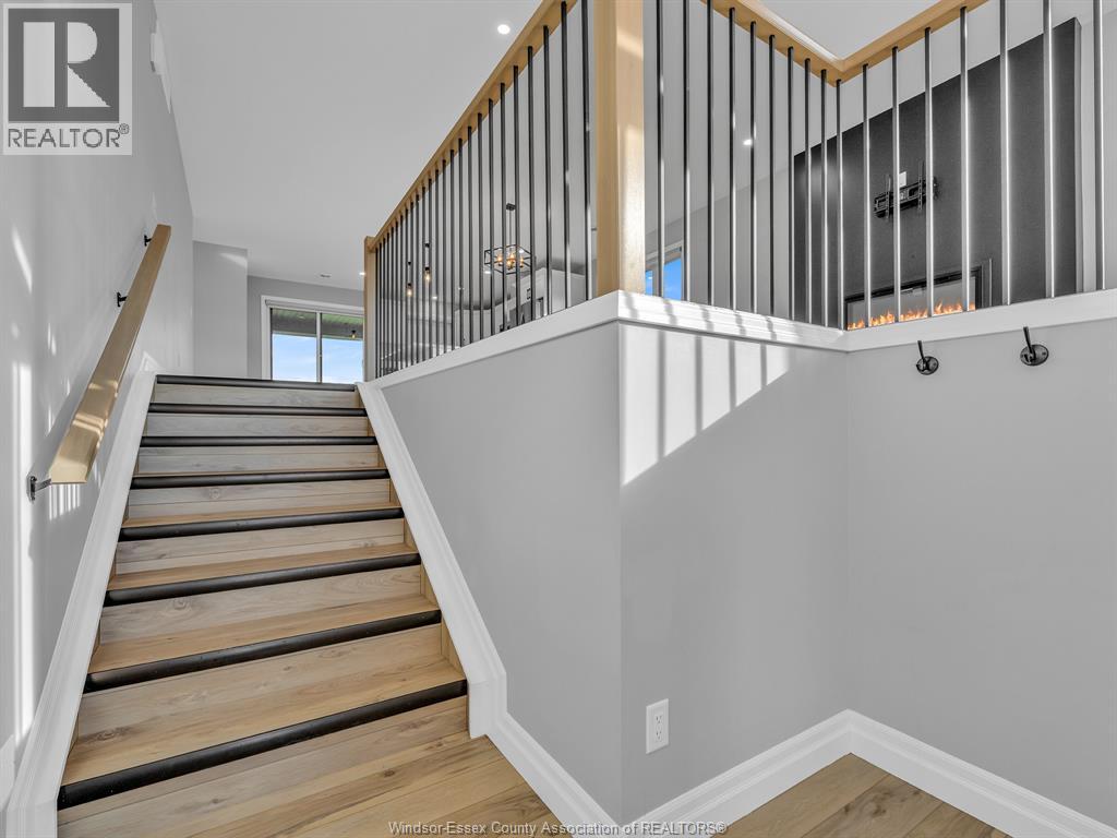 54 Redwood, Cottam, Ontario  N0R 1B0 - Photo 11 - 26021907