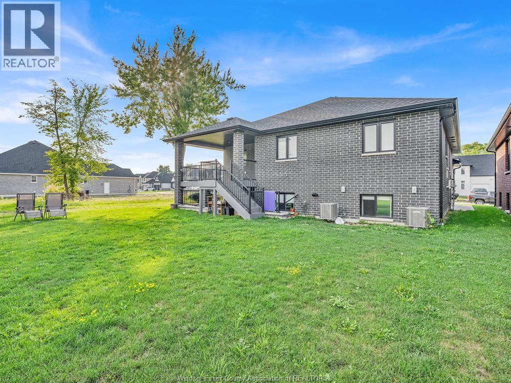 54 Redwood, Cottam, Ontario  N0R 1B0 - Photo 8 - 26021907