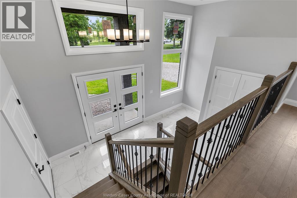 156 Meloche, Amherstburg, Ontario  N9V 2Y6 - Photo 7 - 26021917