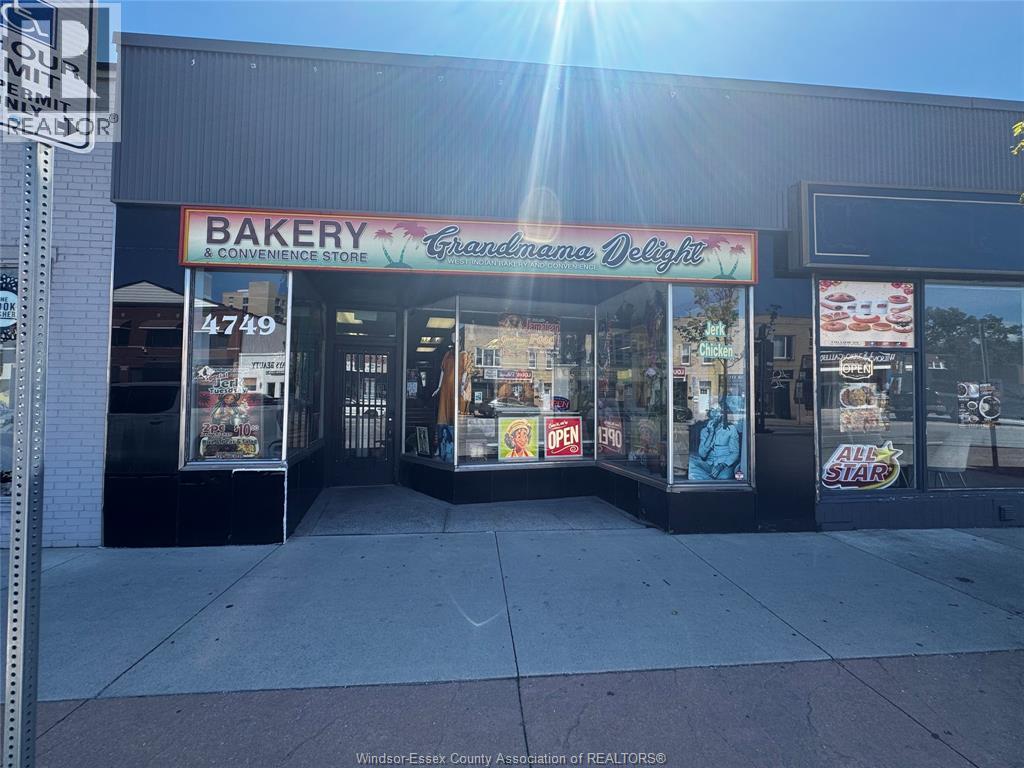 4739-4749 Wyandotte Street East, Windsor, Ontario  N8Y 1H8 - Photo 2 - 26021778