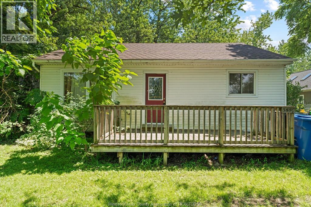 3555 County Rd 42, Windsor, Ontario  N9A 6J3 - Photo 2 - 26021649