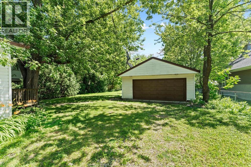 3555 County Rd 42, Windsor, Ontario  N9A 6J3 - Photo 20 - 26021649