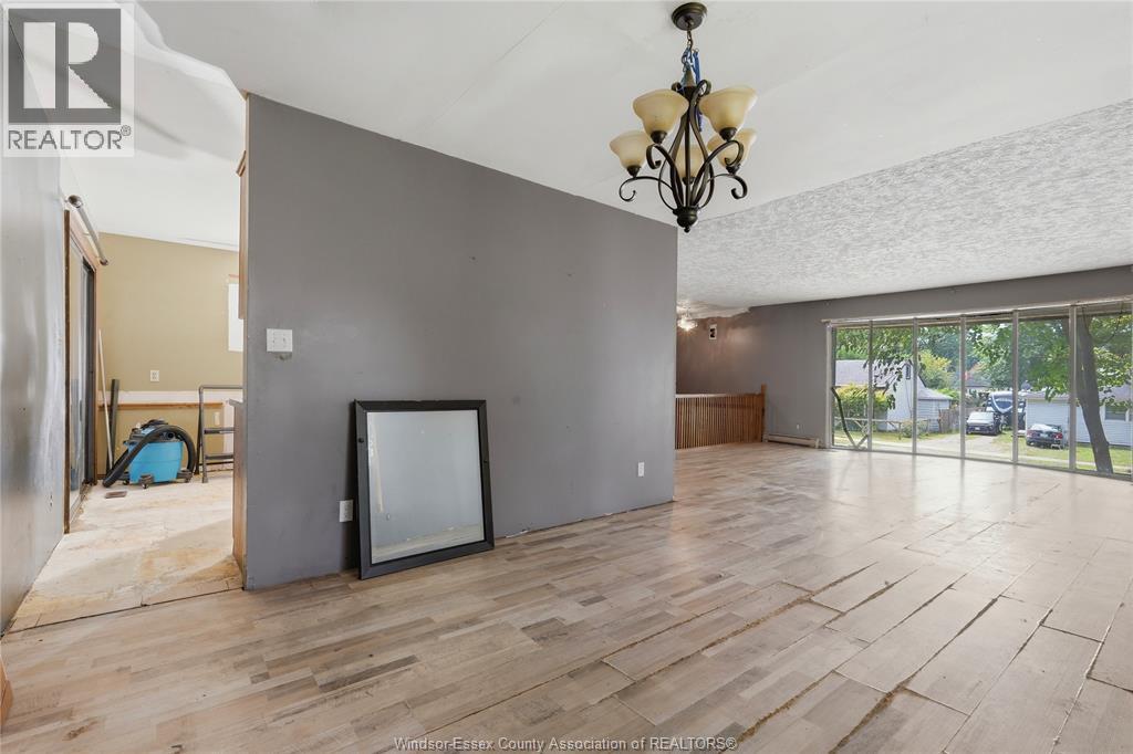 725 Maple Avenue, Lasalle, Ontario  N9J 2P5 - Photo 10 - 26021968