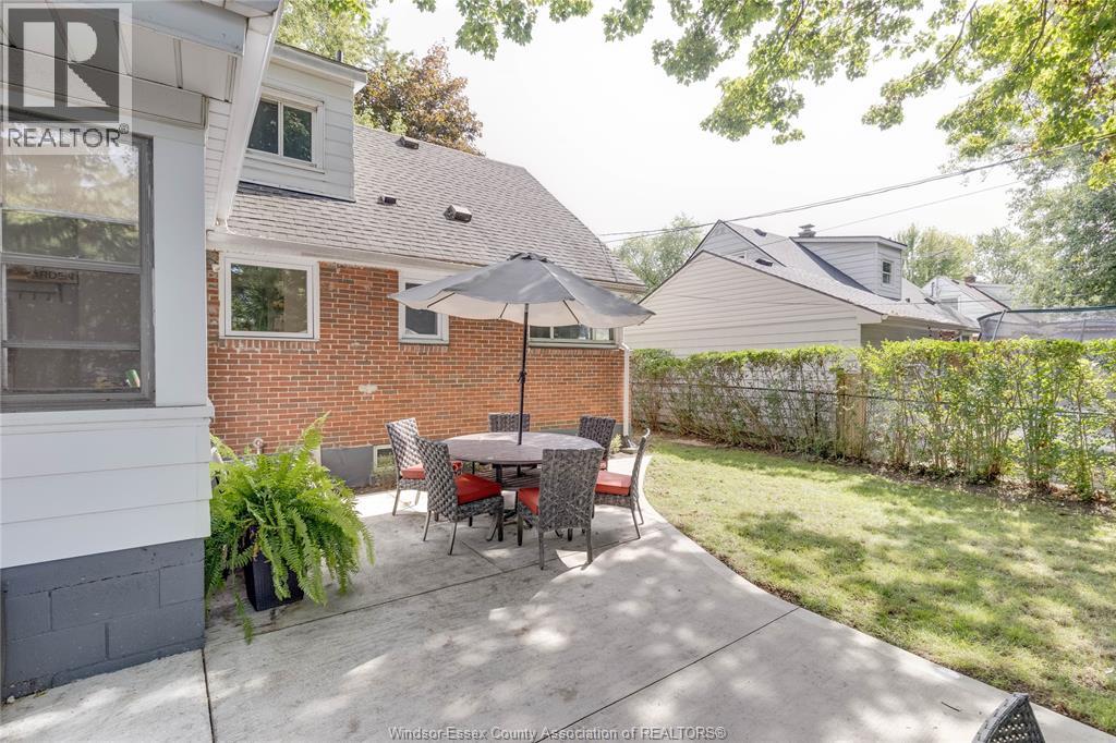 3035 Radisson Avenue, Windsor, Ontario  N9E 1Y4 - Photo 44 - 26021957