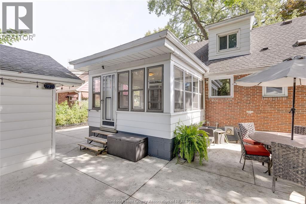 3035 Radisson Avenue, Windsor, Ontario  N9E 1Y4 - Photo 45 - 26021957