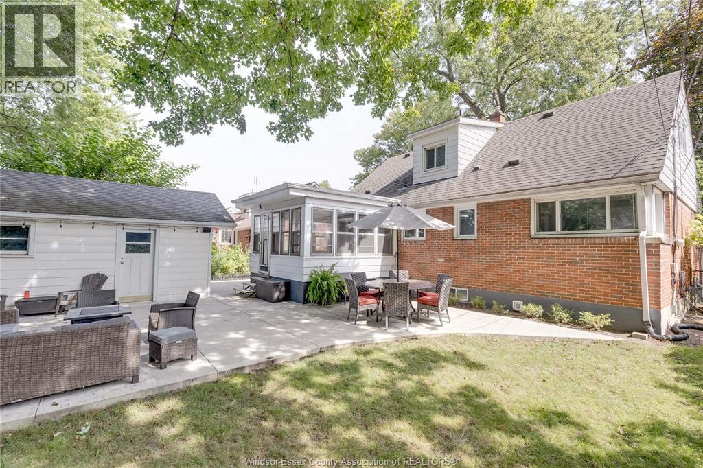 3035 Radisson Avenue, Windsor, Ontario  N9E 1Y4 - Photo 48 - 26021957