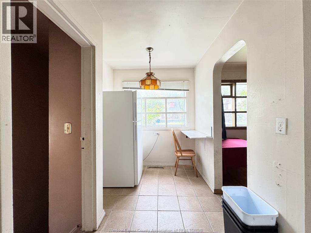 3006 Alexander Ave, Windsor, Ontario  N9C 1G5 - Photo 10 - 26021882