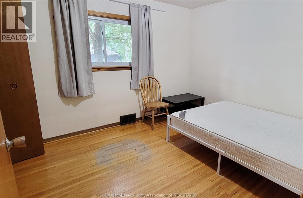 3006 Alexander Ave, Windsor, Ontario  N9C 1G5 - Photo 11 - 26021882