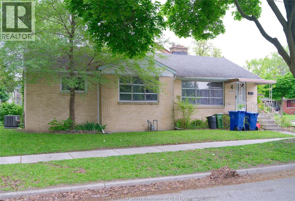 3006 Alexander Ave, Windsor, Ontario  N9C 1G5 - Photo 2 - 26021882