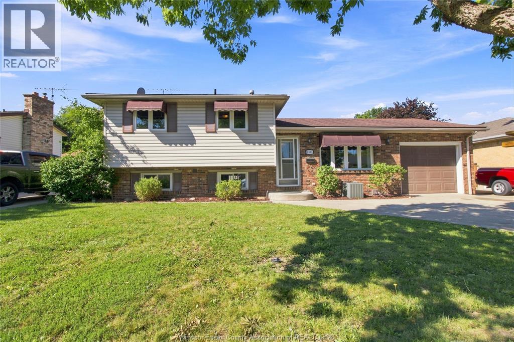 1085 Watson, Windsor, Ontario  N8S 3T3 - Photo 1 - 26022005