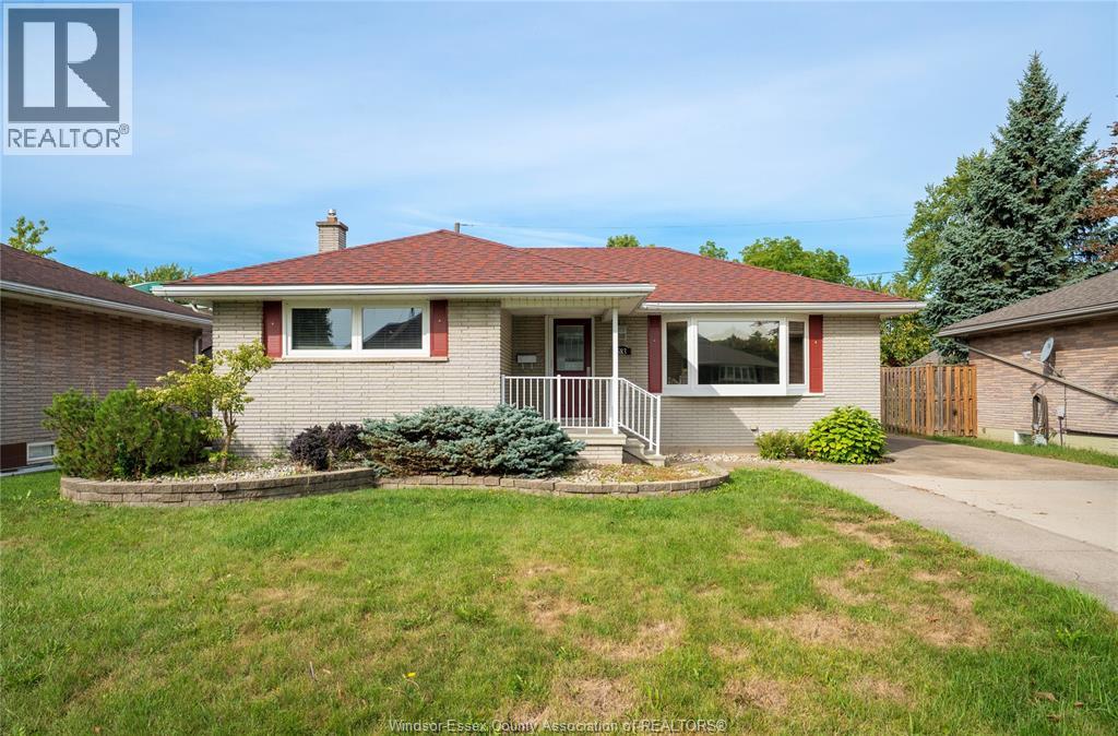 583 BERTHA, Windsor, Ontario