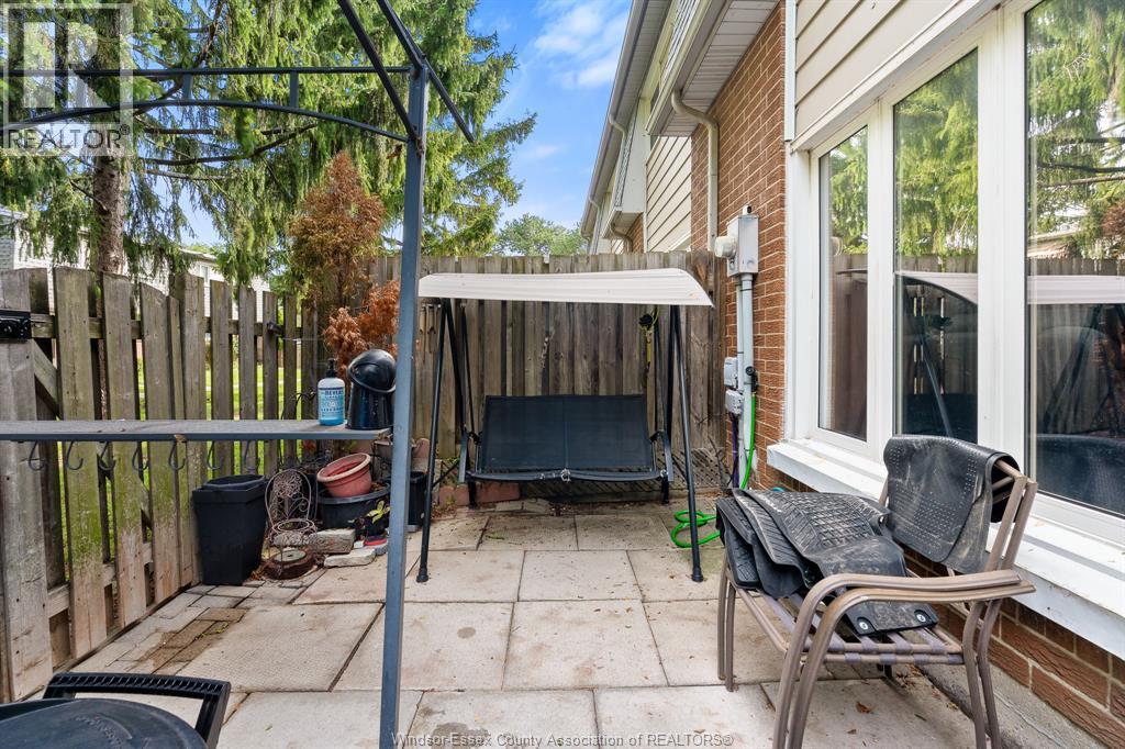 6728 Rose-Ville Garden Drive Unit# 15, Windsor, Ontario  N8T 1J2 - Photo 29 - 26022008