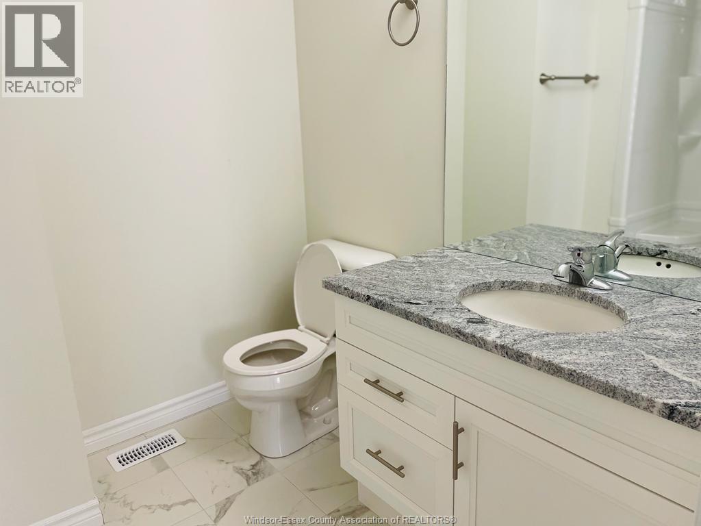 393 Mulberry Lane, Lakeshore, Ontario  N0R 1A0 - Photo 14 - 26021928