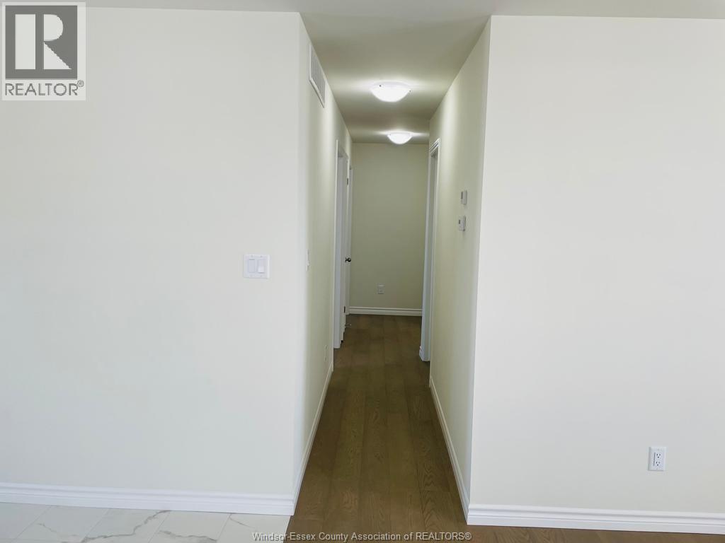 393 Mulberry Lane, Lakeshore, Ontario  N0R 1A0 - Photo 8 - 26021928