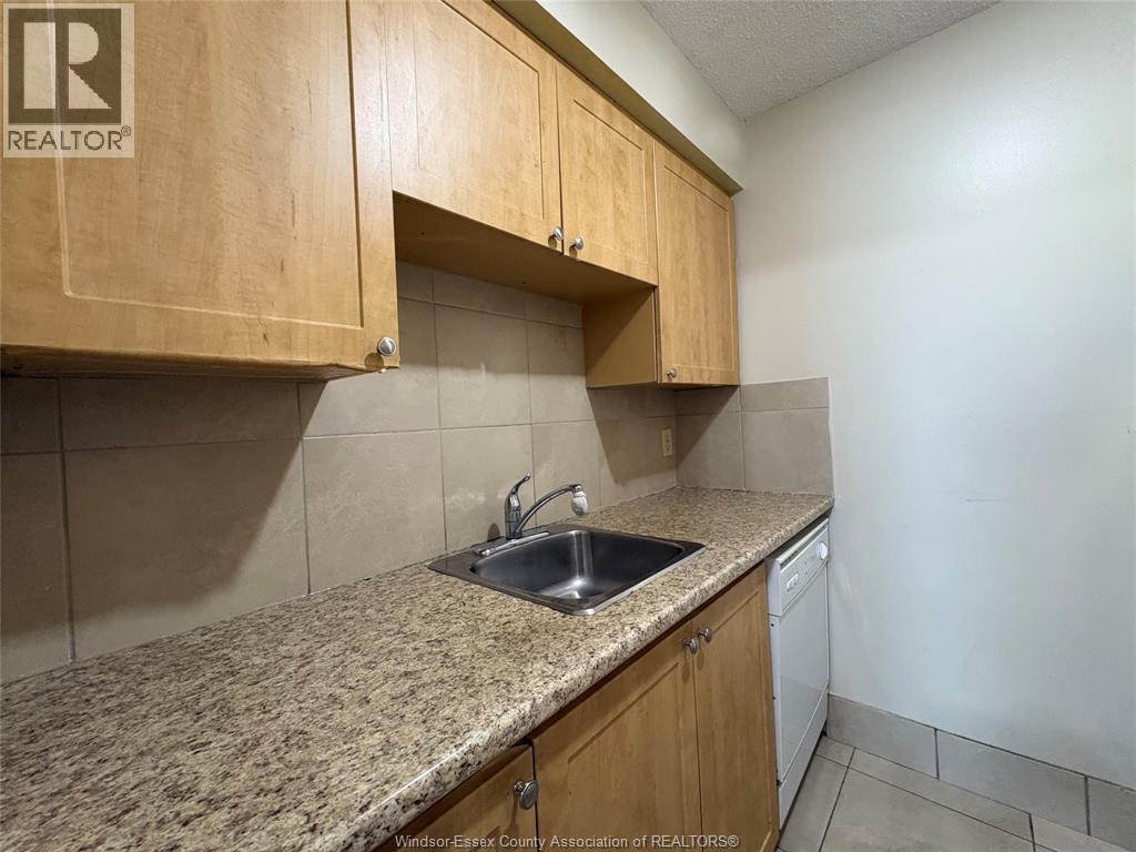 1700 University Unit# 101, Windsor, Ontario  N9B 1C4 - Photo 16 - 26021982