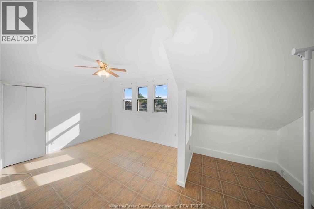 2404 Howard Avenue, Windsor, Ontario  N8T 2M1 - Photo 21 - 26021962