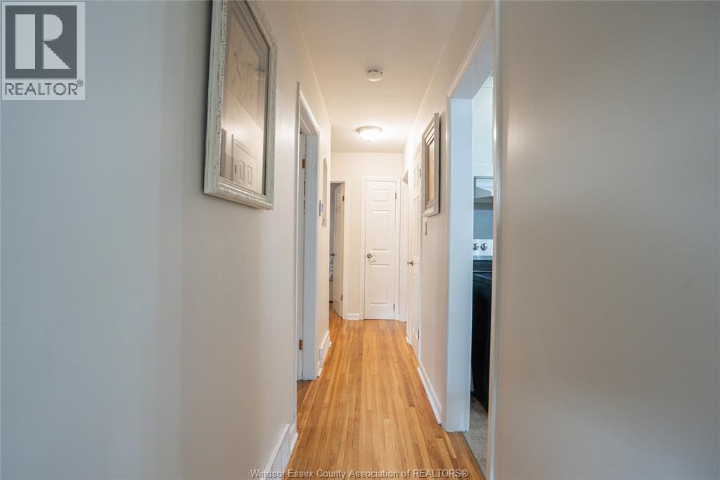 2250 Woodlawn Avenue, Windsor, Ontario  N8W 2H3 - Photo 12 - 26020446