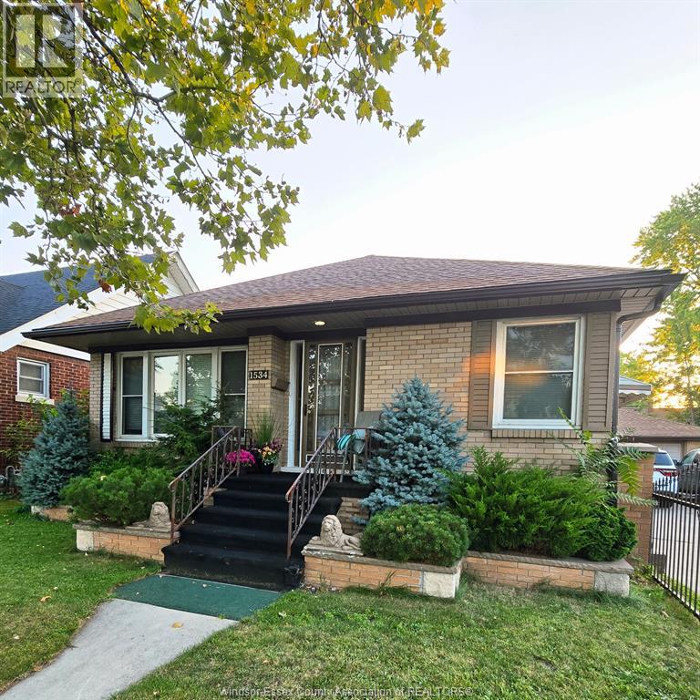 1534 Pillette Road, Windsor, Ontario  N8Y 3C2 - Photo 1 - 26022018
