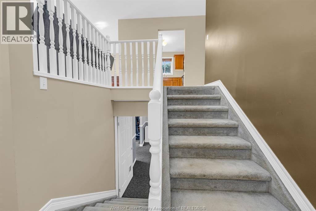 3 Carter Avenue, Leamington, Ontario  N8H 5E1 - Photo 6 - 26022013
