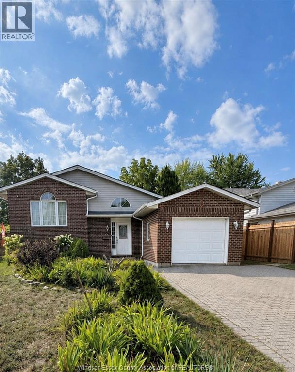 5 ALLEN COURT, Amherstburg, Ontario