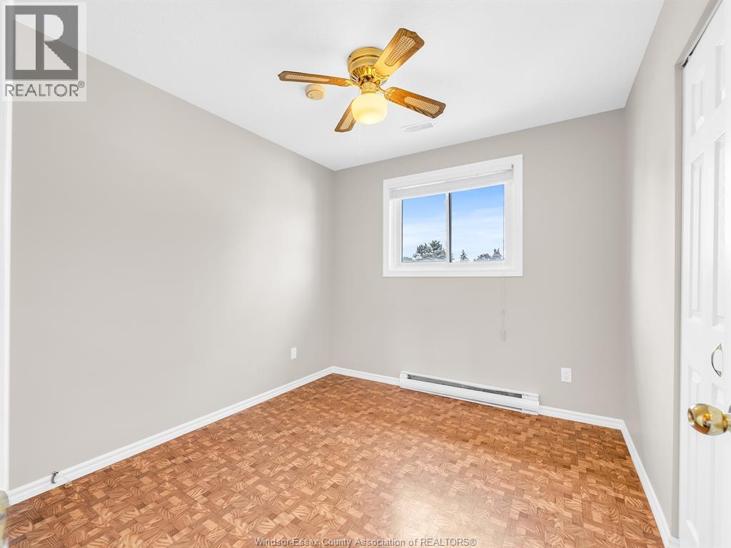 172 Pacific, Amherstburg, Ontario  N9V 3E2 - Photo 18 - 26022039