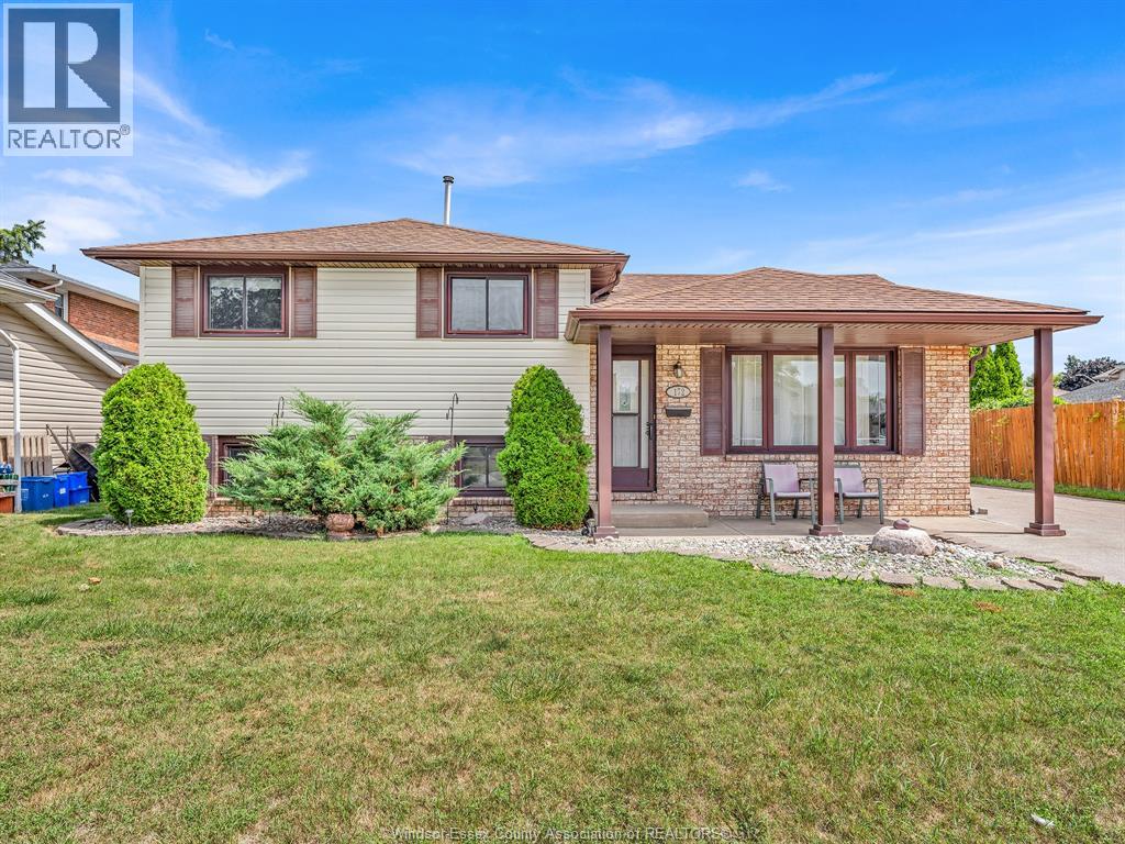 172 Pacific, Amherstburg, Ontario  N9V 3E2 - Photo 2 - 26022039