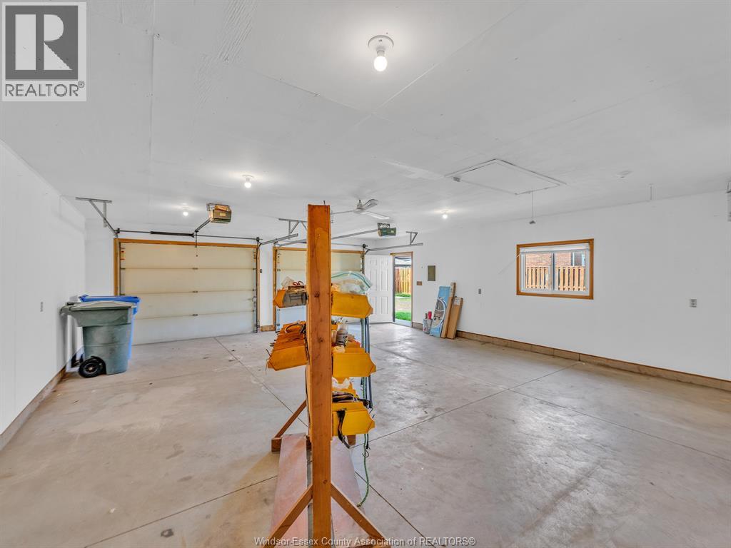 172 Pacific, Amherstburg, Ontario  N9V 3E2 - Photo 35 - 26022039