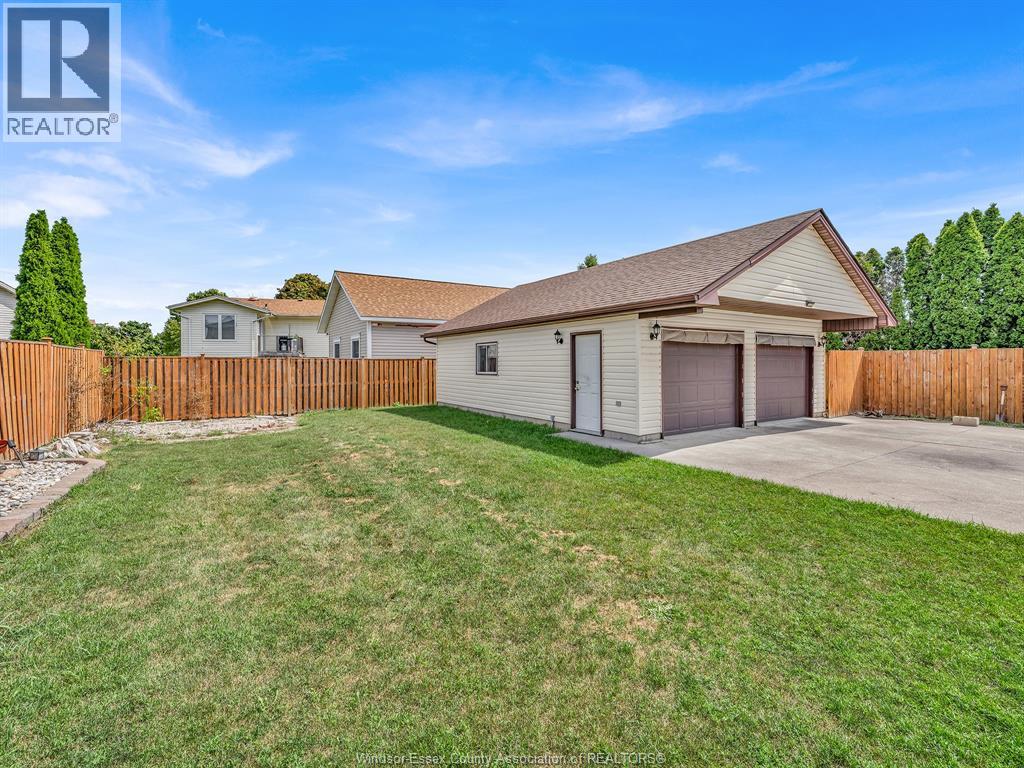 172 Pacific, Amherstburg, Ontario  N9V 3E2 - Photo 38 - 26022039