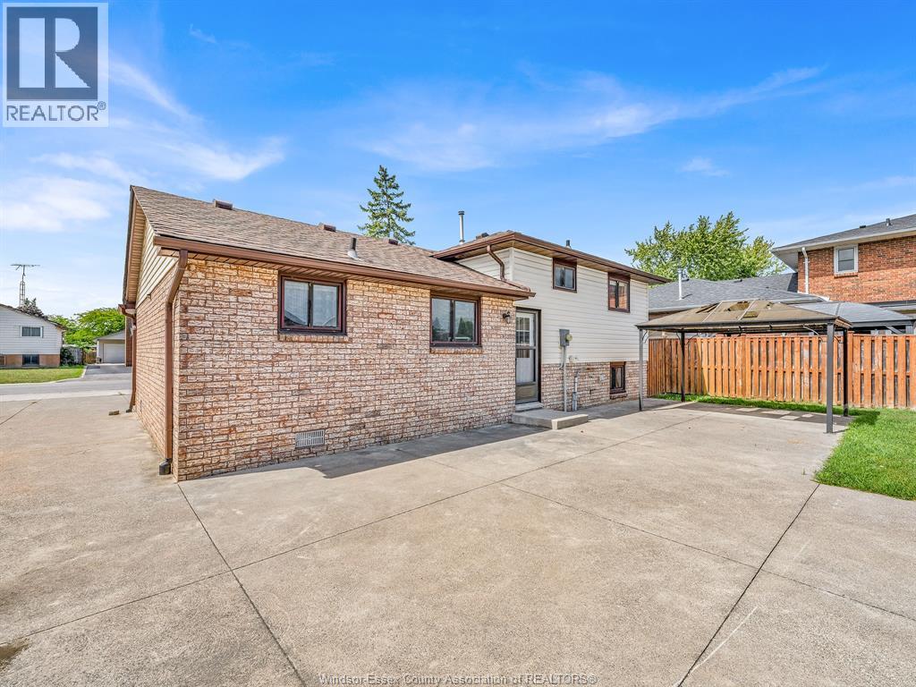 172 Pacific, Amherstburg, Ontario  N9V 3E2 - Photo 41 - 26022039