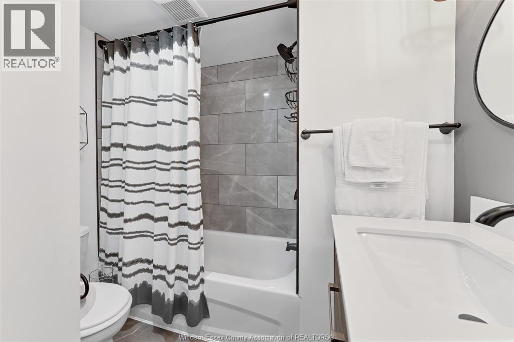 3 Robin Crescent, Lakeshore, Ontario  N8N 2R6 - Photo 16 - 26022037