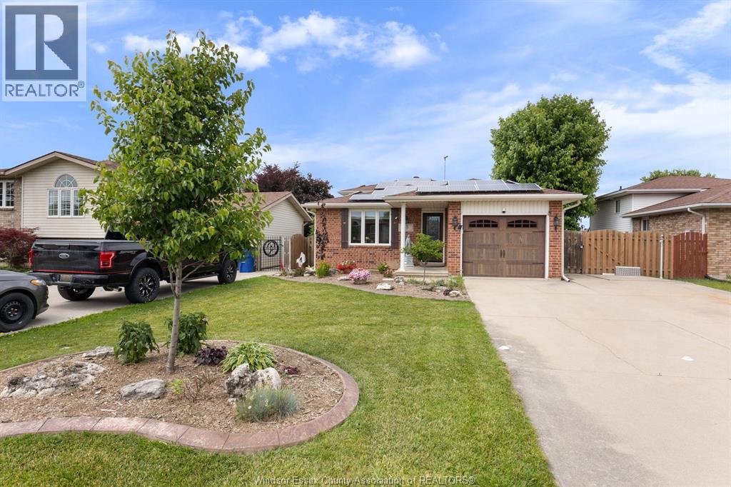 18 AZAR DRIVE, Tilbury, Ontario