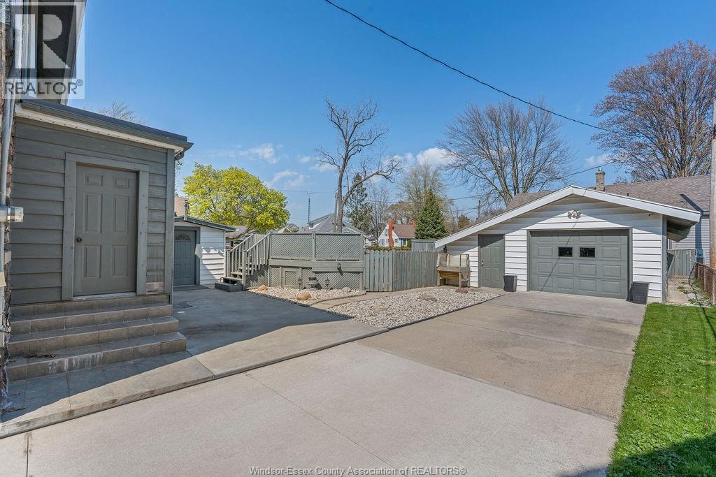 28 Albert Street, Leamington, Ontario  N8H 3J8 - Photo 18 - 26022057