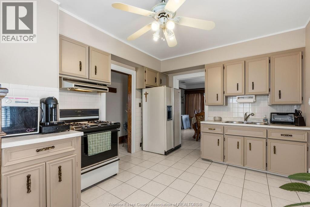 28 Albert Street, Leamington, Ontario  N8H 3J8 - Photo 30 - 26022057