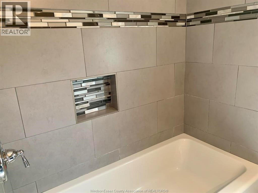 1368 Marlbourough Boulevard, Windsor, Ontario  N9C 1Y7 - Photo 10 - 26022066