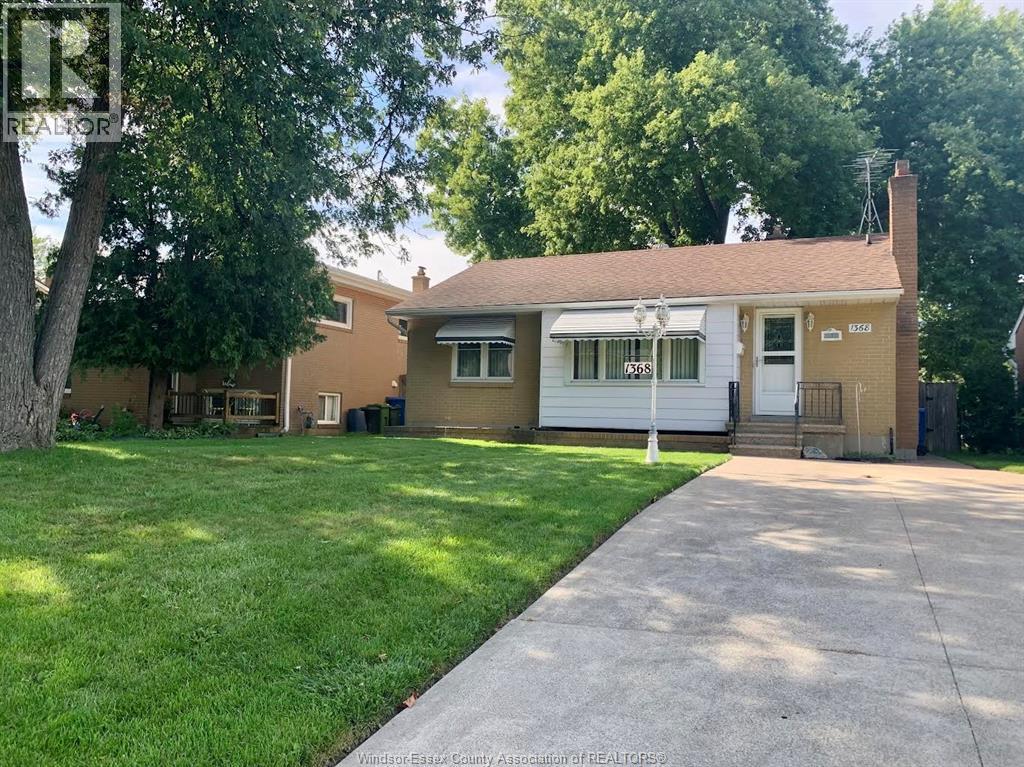 1368 Marlbourough Boulevard, Windsor, Ontario  N9C 1Y7 - Photo 3 - 26022066