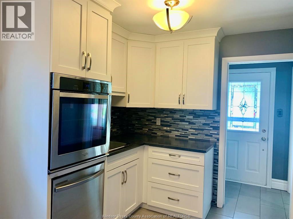 1368 Marlbourough Boulevard, Windsor, Ontario  N9C 1Y7 - Photo 7 - 26022066