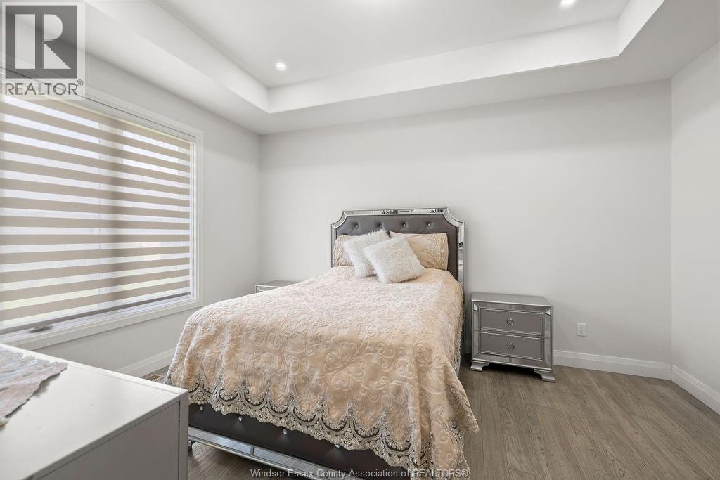 2431 Barkley Avenue, Windsor, Ontario  N8P 0G7 - Photo 14 - 26022027