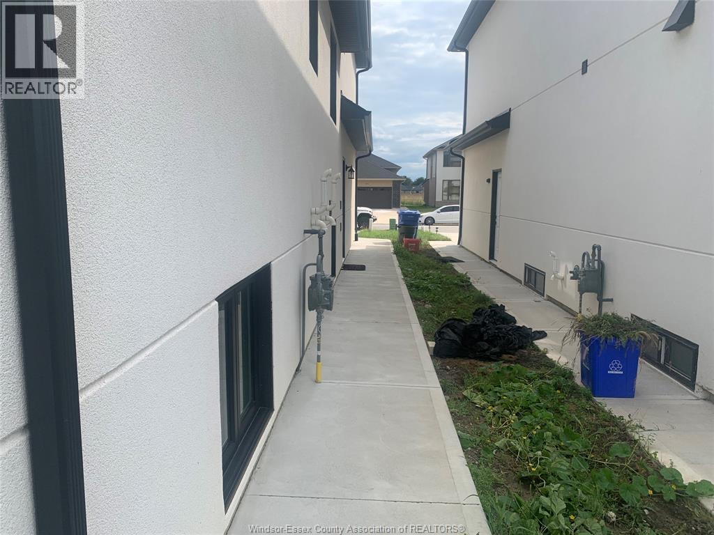 112 Kingsbridge Drive Unit# Lower, Amherstburg, Ontario  N9V 4B6 - Photo 2 - 26022063