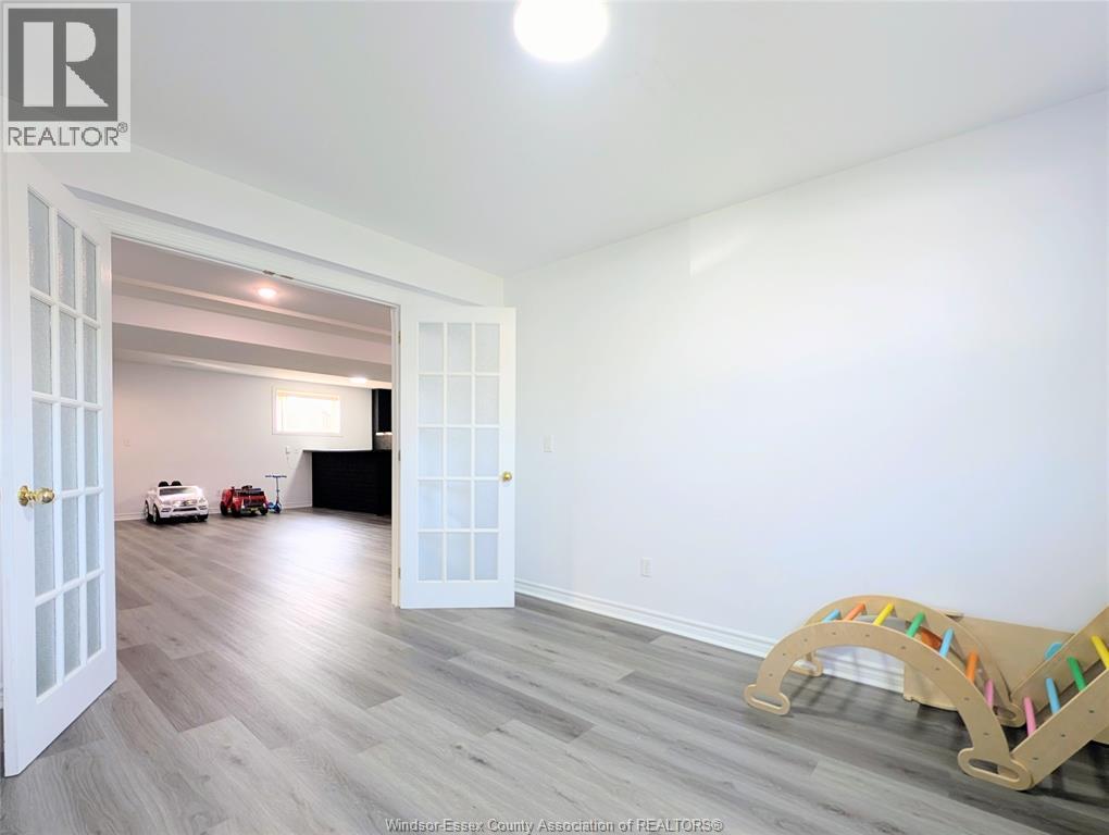 4465 Spago Crescent, Windsor, Ontario  N9G 2Z6 - Photo 20 - 26022103