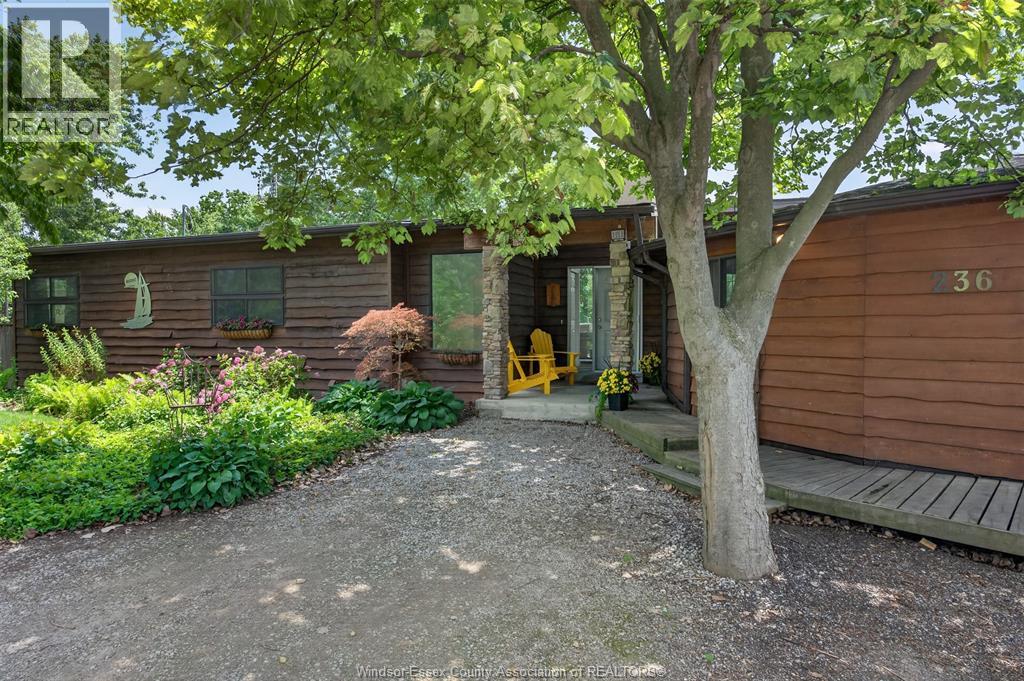 236 Deerbrook Drive, Lakeshore, Ontario  N0R 1A0 - Photo 1 - 26021937