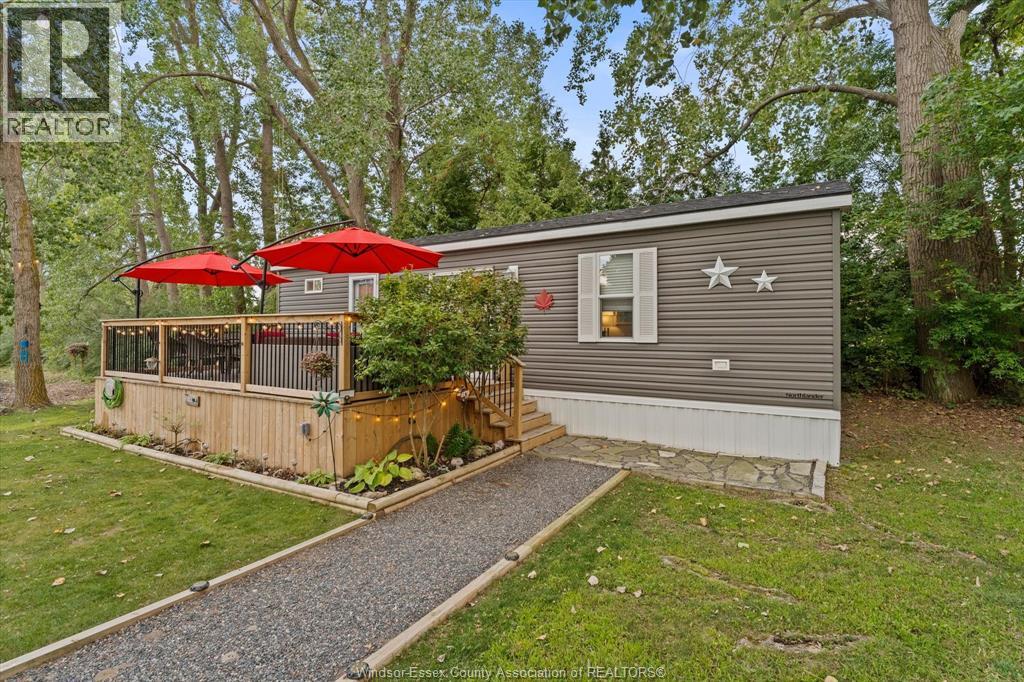 510 County Rd 31 Unit# 9 Cherry, Leamington, Ontario  N0P 2G0 - Photo 2 - 26022058