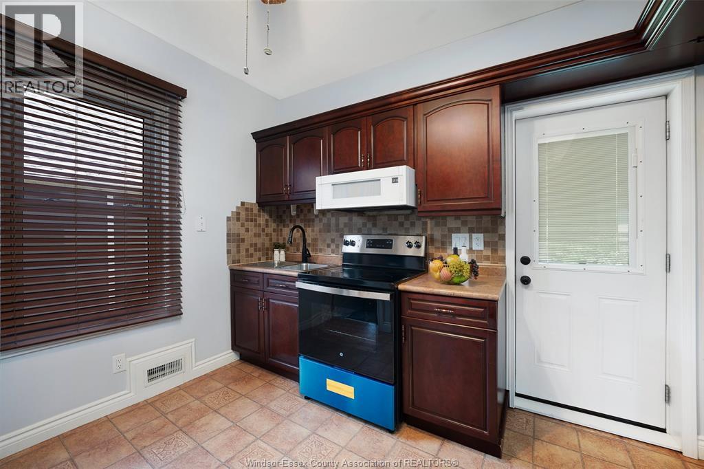 1620 Drouillard, Windsor, Ontario  N8Y 2S3 - Photo 18 - 26022125