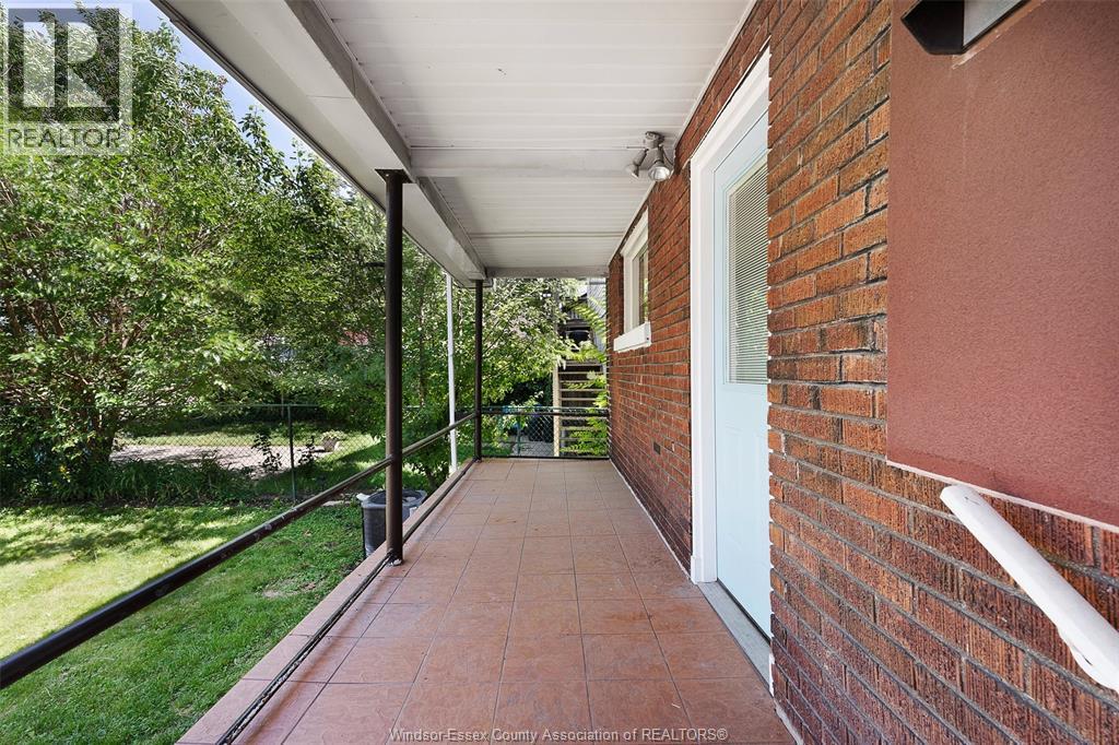 1620 Drouillard, Windsor, Ontario  N8Y 2S3 - Photo 7 - 26022125