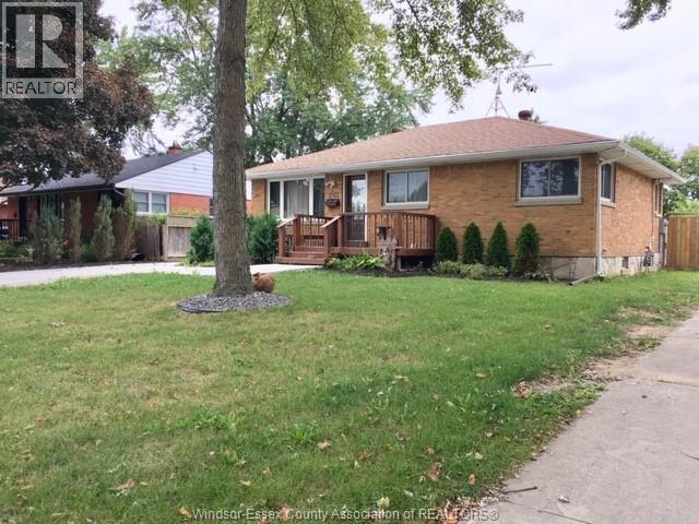3633 Mckay Unit# Lower, Windsor, Ontario  N9E 2S3 - Photo 2 - 26022111